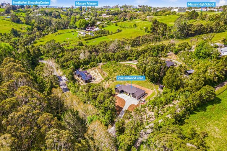 Photo of property in 224 Birdwood Road, Massey, Auckland, 0614