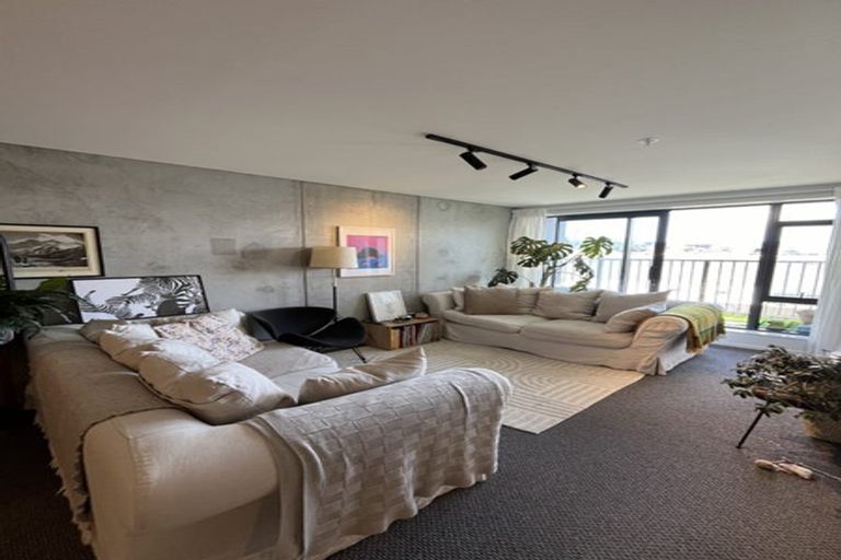 Photo of property in 403/21 King Street, Mount Cook, Wellington, 6021