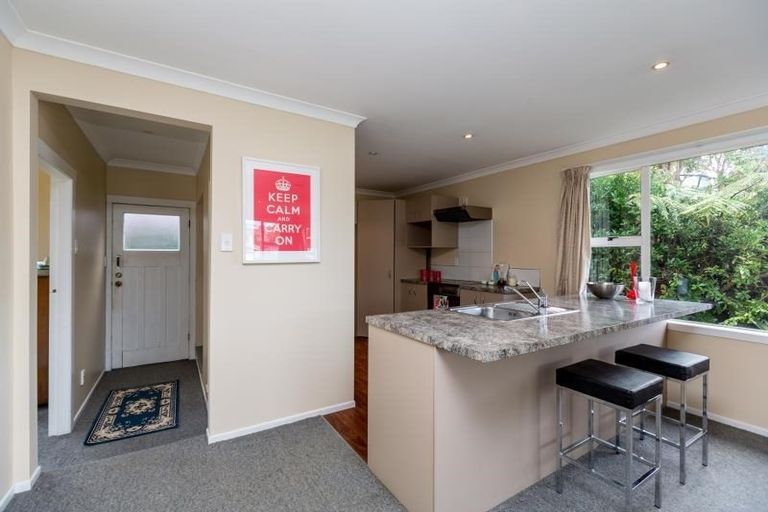 Photo of property in 10 Parris Street, Moturoa, New Plymouth, 4310
