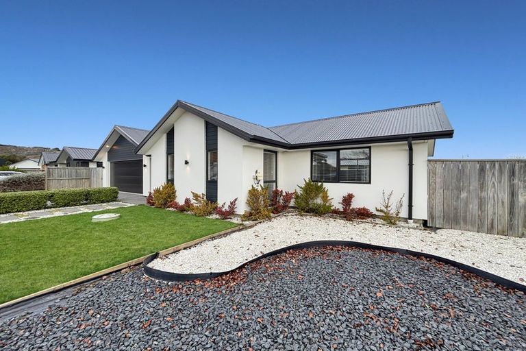 Photo of property in 2 Napper Place, Halswell, Christchurch, 8025