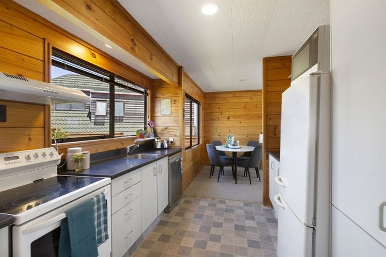 Photo of property in 16 Solway Place, Papakowhai, Porirua, 5024