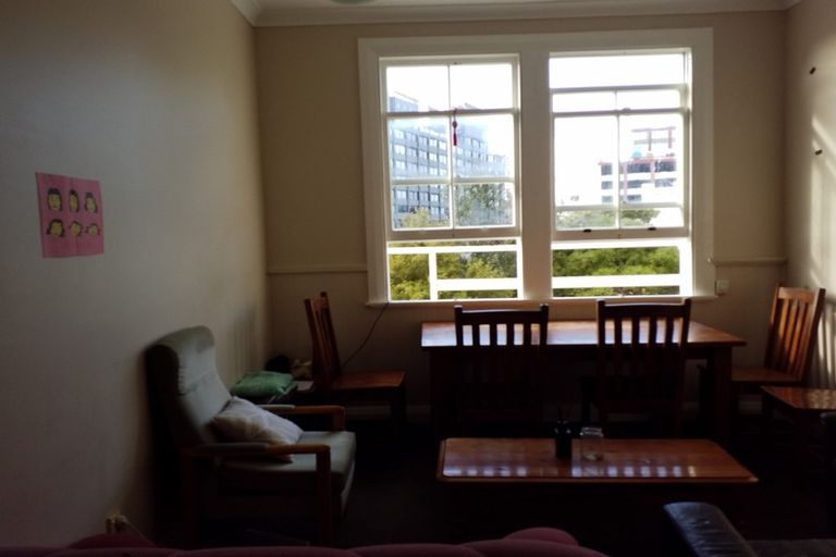 Photo of property in 48 Aurora Terrace, Kelburn, Wellington, 6012