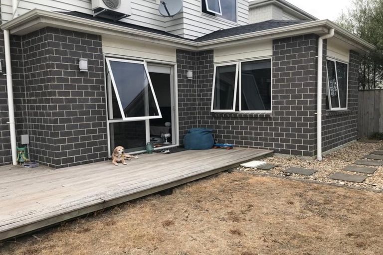 Photo of property in 21e Stamford Crescent, Flat Bush, Auckland, 2019