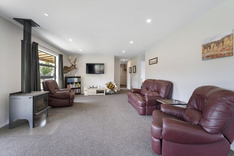 Photo of property in 32 Perriam Place, Mount Pisa, Cromwell, 9383