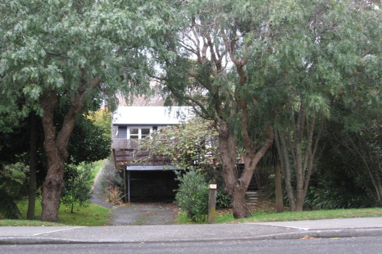 Photo of property in 24 Alexander Road, Raumati Beach, Paraparaumu, 5032