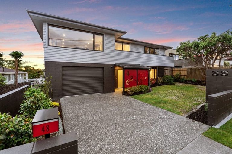 Photo of property in 48 Gulf View Road, Murrays Bay, Auckland, 0630