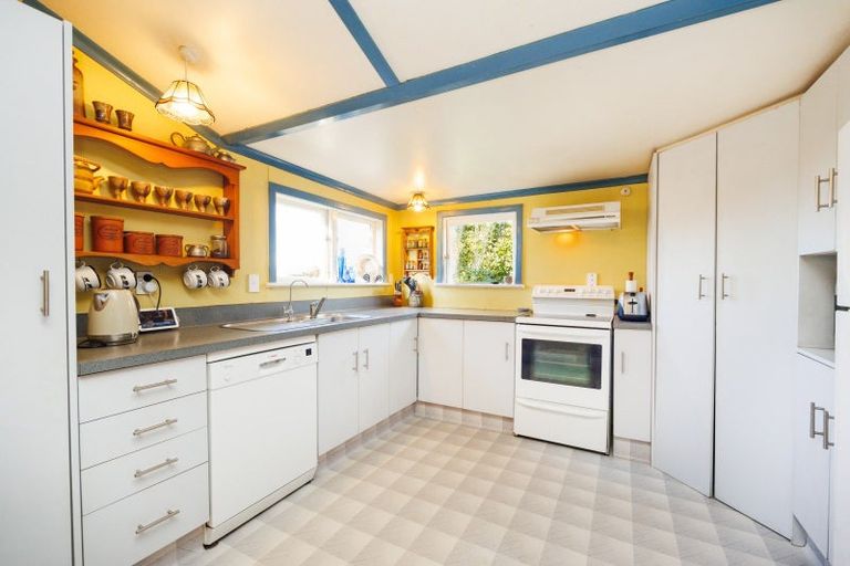 Photo of property in 34 Pirinoa Street, Feilding, 4702