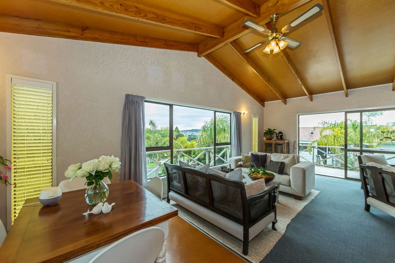 Photo of property in 16 Gerontius Lane, Snells Beach, 0920