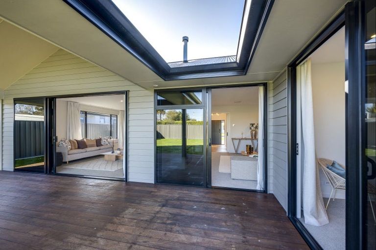 Photo of property in 3 Grenside Lane, Mahora, 4120