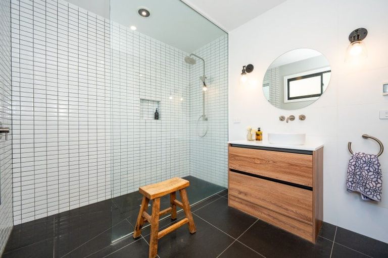 Photo of property in 20 Quarry Ridge, Poraiti, Napier, 4182