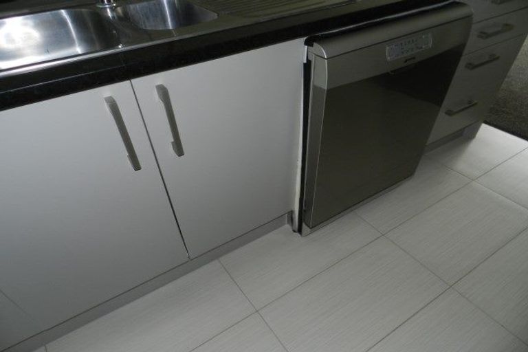 Photo of property in 9/19 Abbotsford Street, Whitiora, Hamilton, 3200