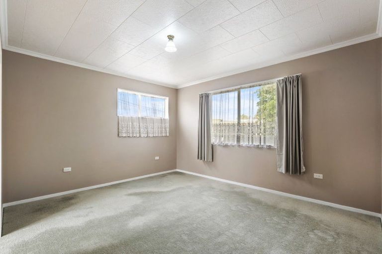 Photo of property in 33 Tuiti Street, Hokio Beach, Levin, 5571