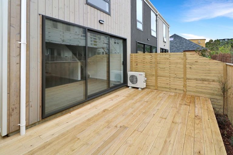 Photo of property in 7/50 Friend Street, Karori, Wellington, 6012