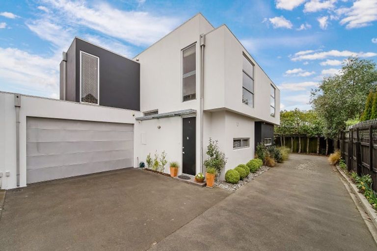 Photo of property in 18b Onslow Street, St Albans, Christchurch, 8014