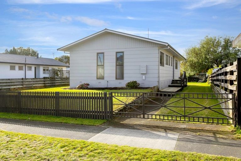 Photo of property in 99 Richmond Avenue, Richmond Heights, Taupo, 3330