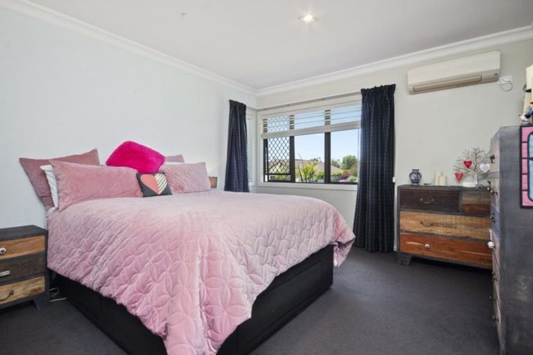 Photo of property in 34 Intrepid Crescent, Beachlands, Auckland, 2018