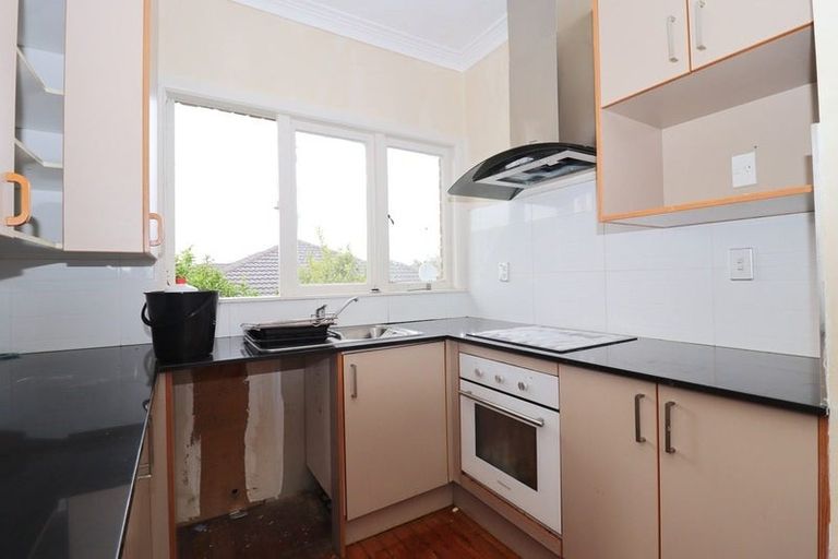 Photo of property in 27 Victoria Road, Papatoetoe, Auckland, 2025