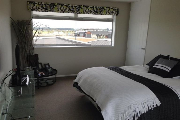 Photo of property in 14 Te Kohanga Drive, Pegasus, 7612