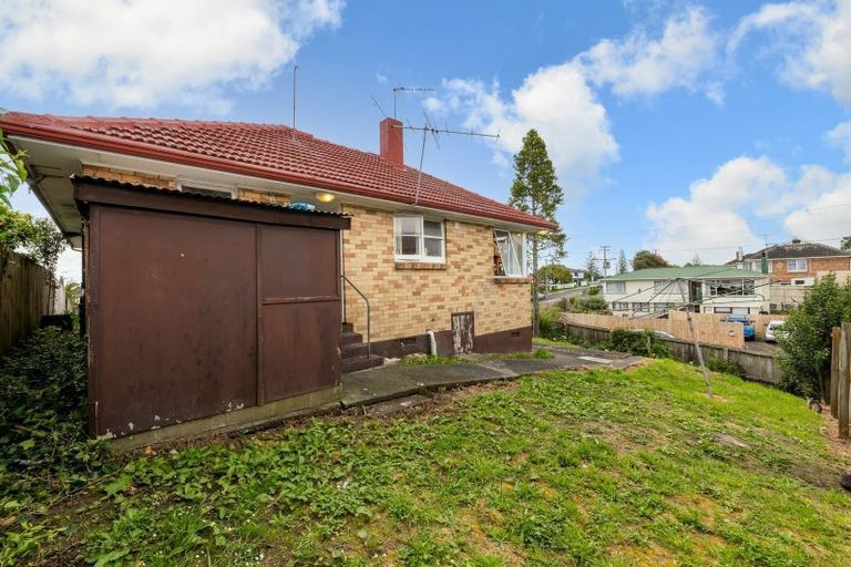 Photo of property in 28 Ellen Street, Manurewa East, Auckland, 2102