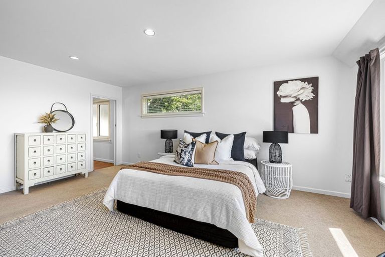 Photo of property in 425a Cashmere Road, Westmorland, Christchurch, 8025