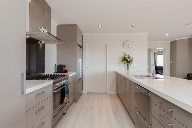 Photo of property in 142 Iles Road, Lynmore, Rotorua, 3010