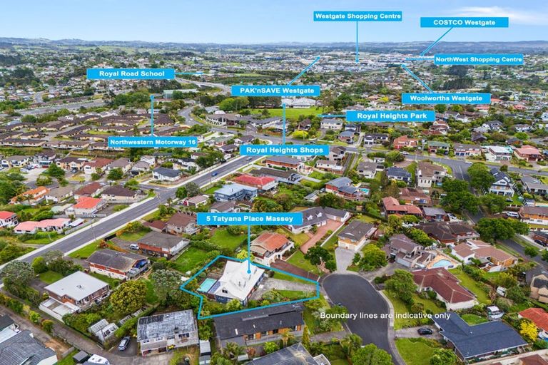 Photo of property in 5 Tatyana Place, Massey, Auckland, 0614