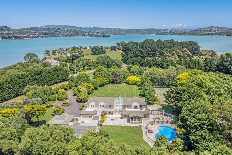 Photo of property in Lochlands, 377 Grays Road, Pauatahanui, Porirua, 5381