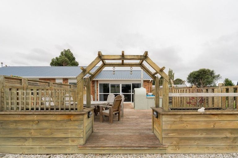 Photo of property in 58 Tokoiti Road, Milton, 9220