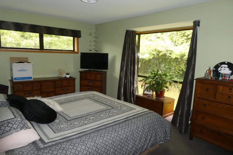 Photo of property in 22 Liverton Crescent, Bishopdale, Christchurch, 8053