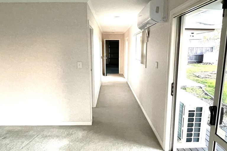 Photo of property in 290 Point View Drive, Dannemora, Auckland, 2016