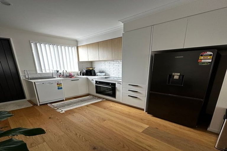 Photo of property in 34 Waipuhinui Way, Wiri, Auckland, 2104