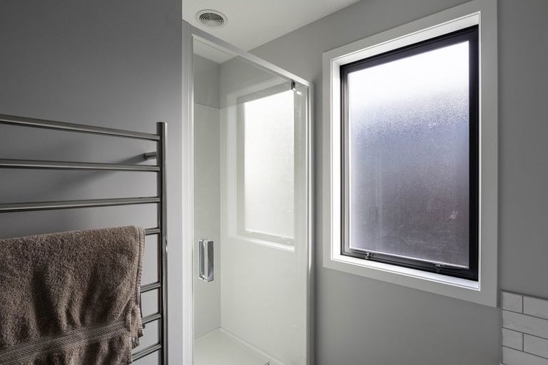 Photo of property in 120 Severn Street, Clifton, Invercargill, 9812