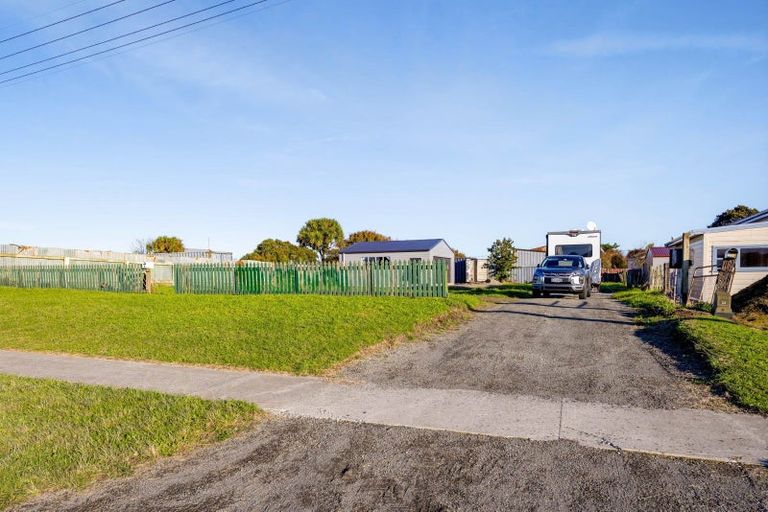 Photo of property in 6 Terou Street, Manaia, 4612