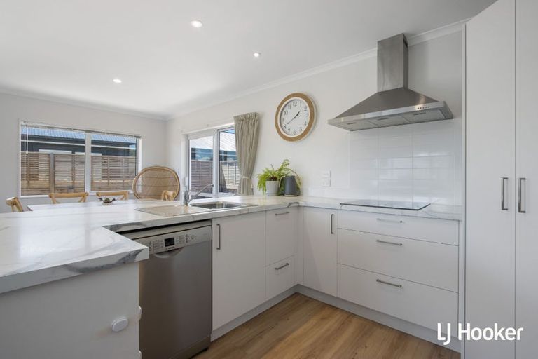 Photo of property in 8 Sandy Place, Waihi Beach, 3611