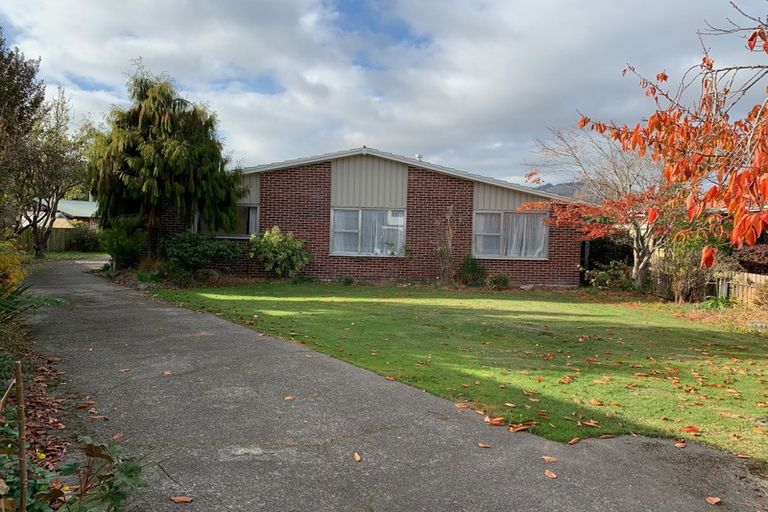 Photo of property in 5 Pahau Place, Cracroft, Christchurch, 8025