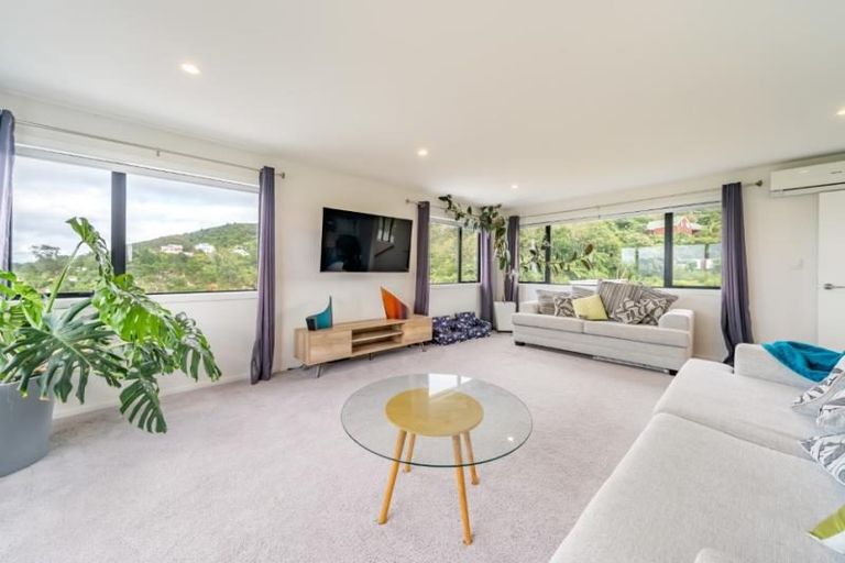 Photo of property in 47 Normandale Road, Normandale, Lower Hutt, 5010