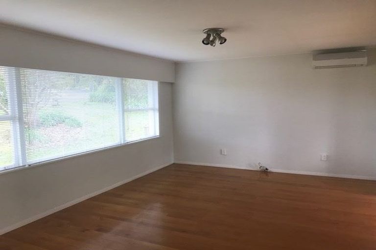 Photo of property in 36 O'halloran Road, Howick, Auckland, 2014