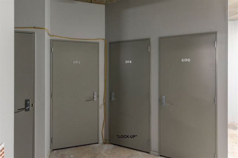 Photo of property in Oxleys Rock Apartments, 304/6 London Quay, Picton, 7220