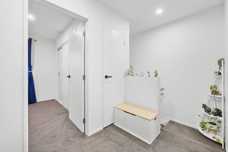 Photo of property in 4/143 Portage Road, New Lynn, Auckland, 0600