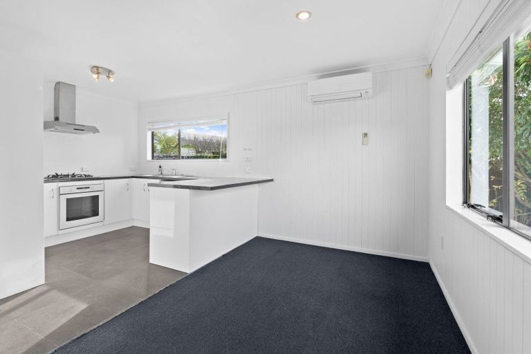 Photo of property in 55 Stevenson Road, Clarks Beach, 2122