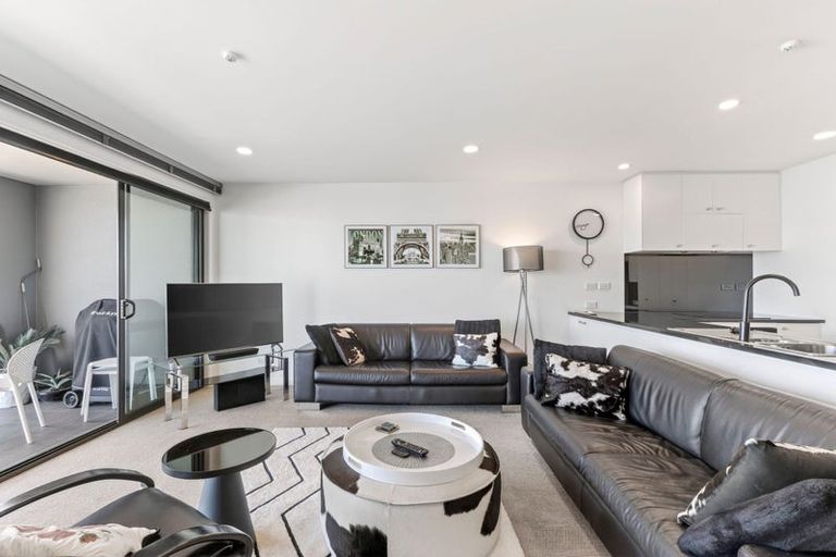 Photo of property in Waterfront Apartments, 11/309 Wakefield Quay, Stepneyville, Nelson, 7010