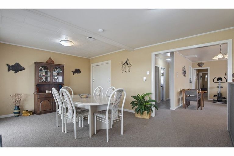 Photo of property in 44 Mclarin Road, Glenbrook, Waiuku, 2681