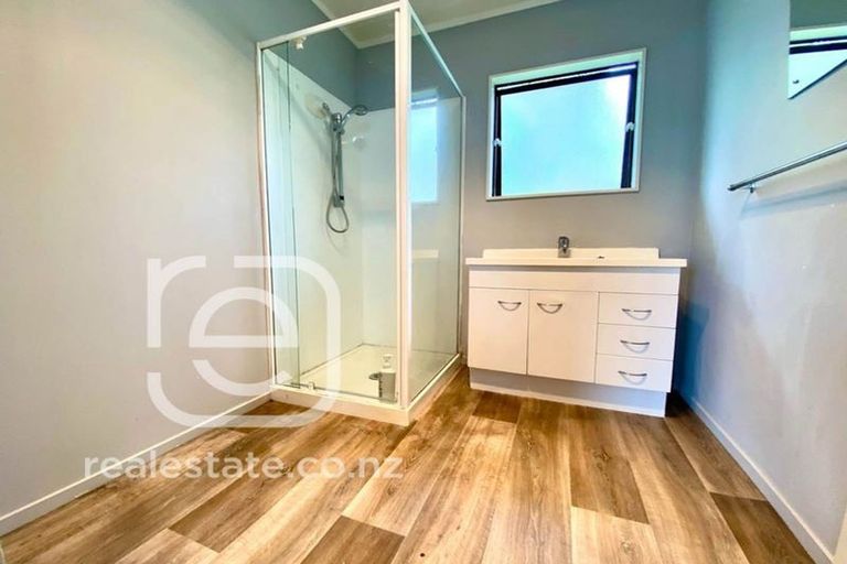 Photo of property in 1/14 Kennington Drive, Clendon Park, Auckland, 2103