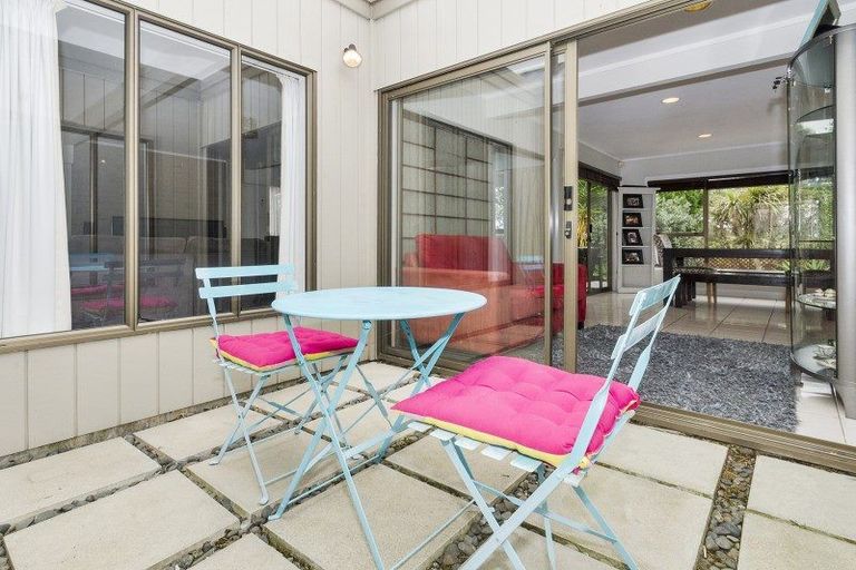 Photo of property in 25 Bluewater Place, Wattle Downs, Auckland, 2103