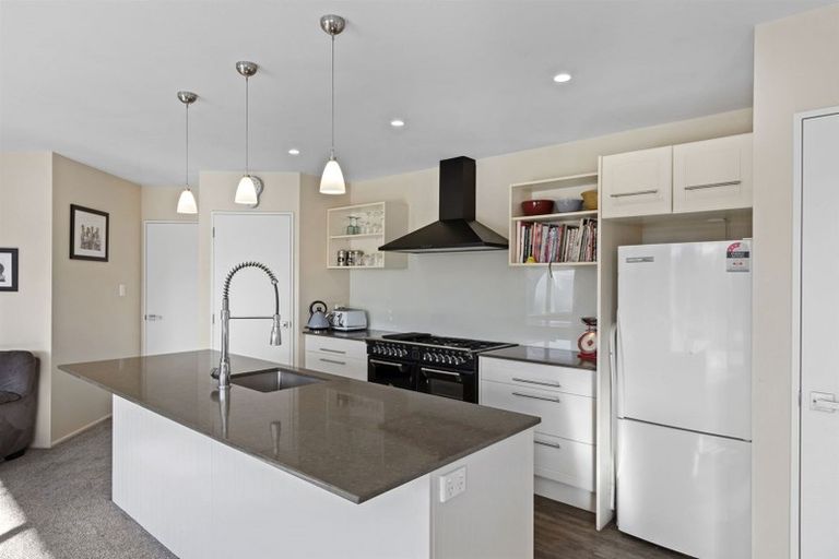 Photo of property in 5 Jozecom Place, Rolleston, 7614