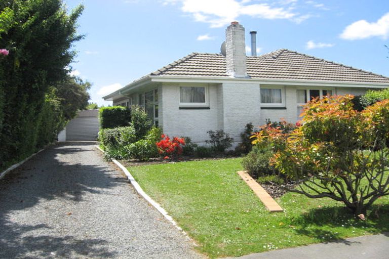 Photo of property in 42 Glenmore Avenue, Casebrook, Christchurch, 8051