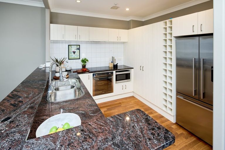 Photo of property in Kelvin House, 8c/16 The Terrace, Wellington Central, Wellington, 6011