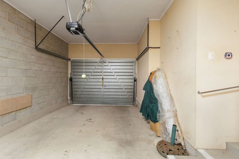 Photo of property in 25a Leonard Street, Waimate, 7924