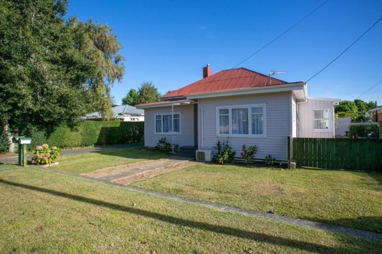 Photo of property in 30 Clare Street, Cambridge, 3434