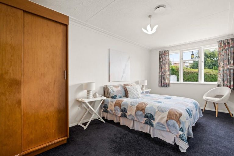 Photo of property in 18 Hanlon Street, Halfway Bush, Dunedin, 9010